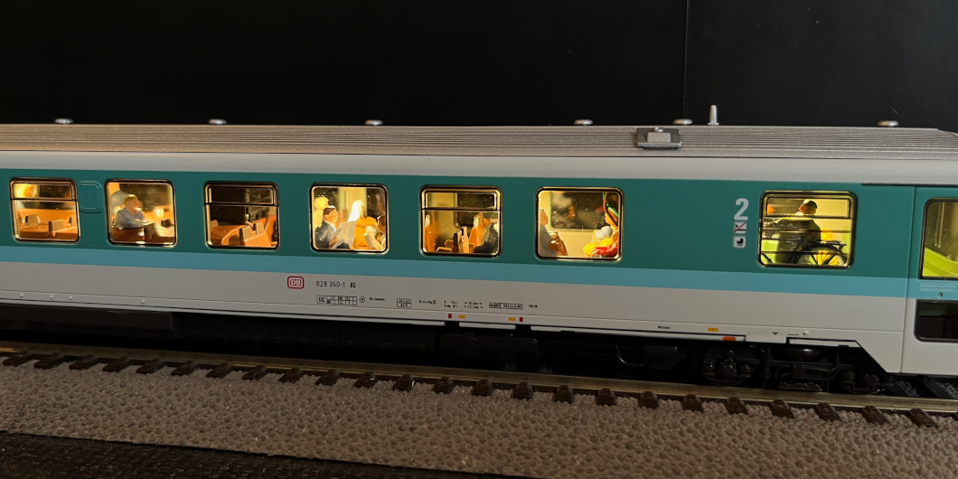 Der Triebwagen ist fertig.