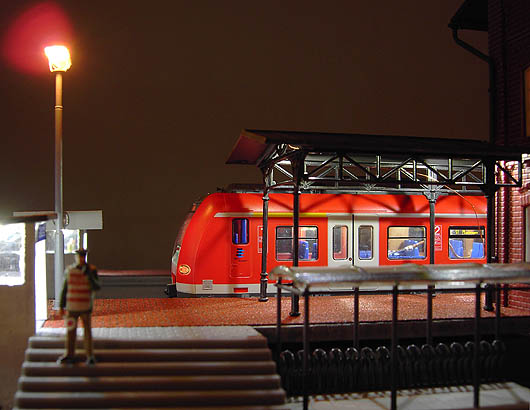 S-Bahn an Gleis 1