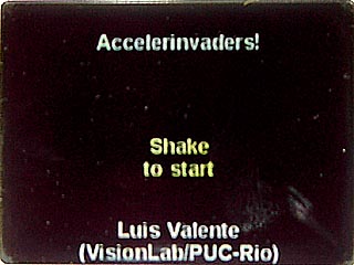Zum Starten schütteln - AccelerInvaders 0.4